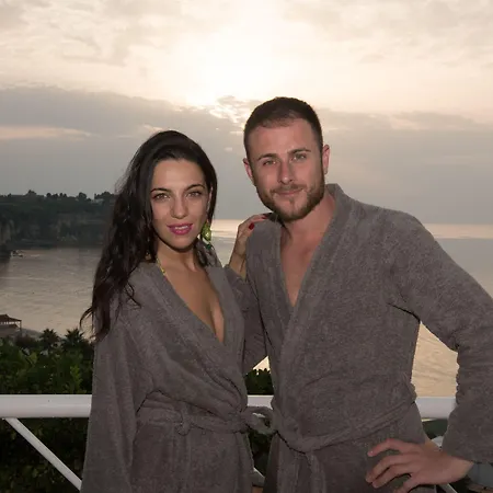 & La Porta Del Mare Hotel