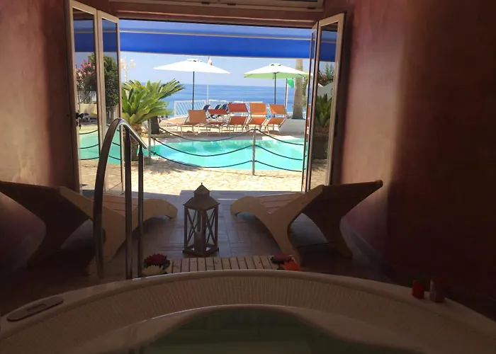 & La Porta Del Mare Tropea