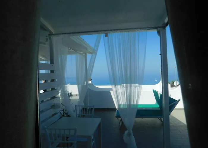 & La Porta Del Mare Hotell