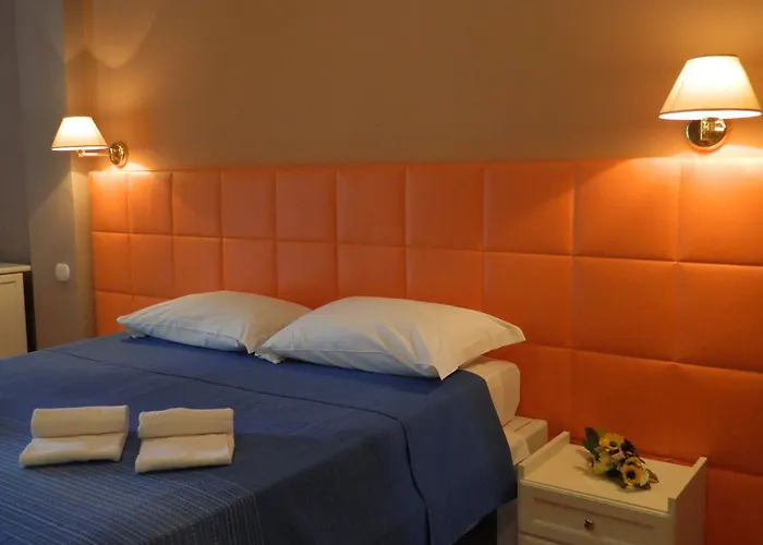 & La Porta Del Mare Hotell 3*